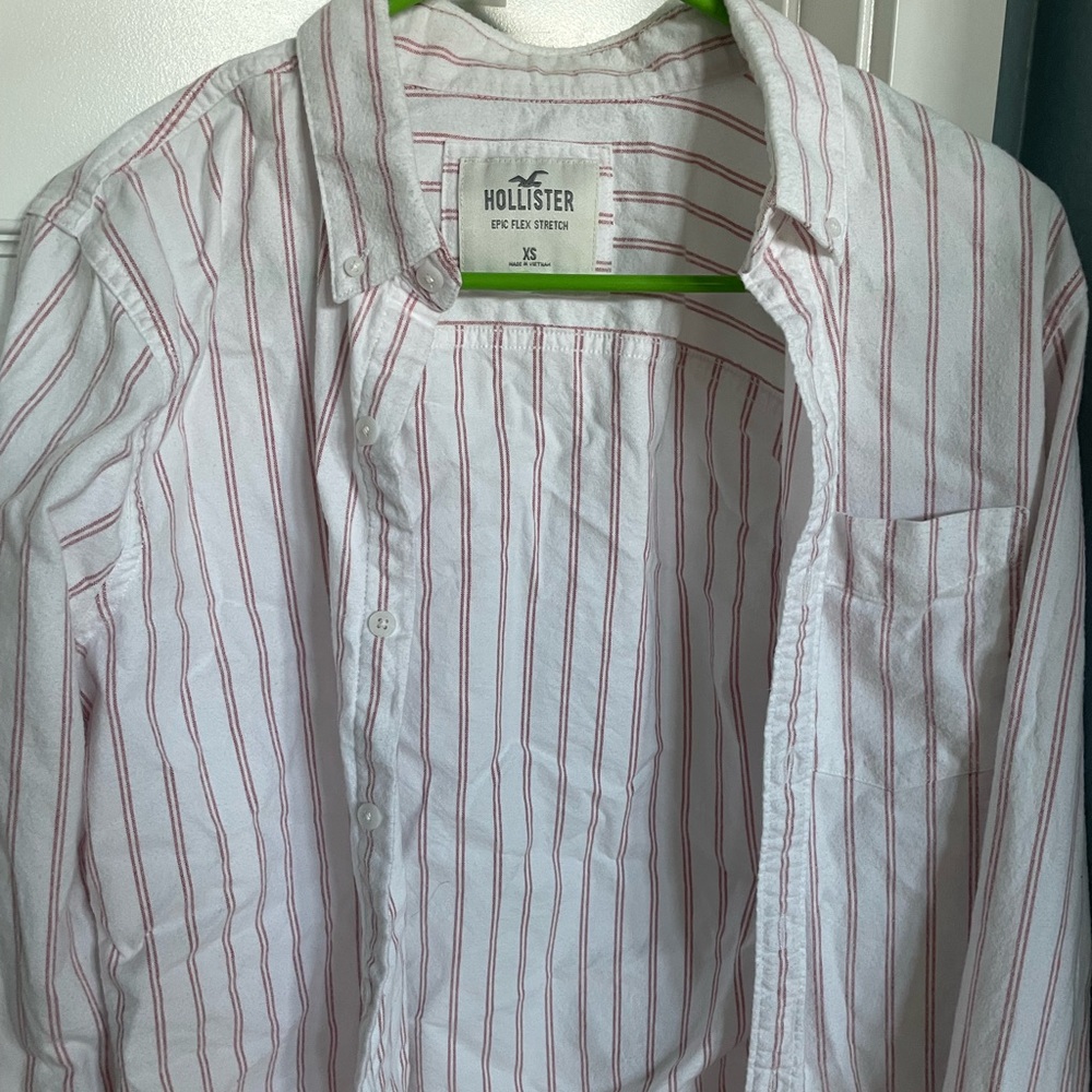 Hollister XS Men’s white with red stripe button down shirt.